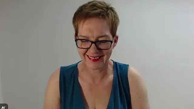 Snapshot of Sofie69Velvet chatting on 28, 4, 2026 Sofie69Velvet online show from 28, 4, 2026