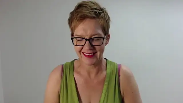 Snapshot of Sofie69Velvet chatting on 10, 6, 2026 Sofie69Velvet online show from 10, 6, 2026