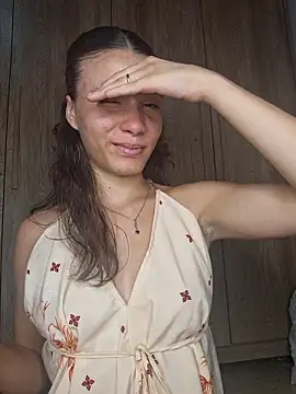 HelenHoltz online show from 16, 12, 2025