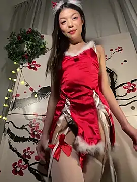 Snapshot of DesiredHoney chatting on 22, 12, 2024 DesiredHoney online show from 22, 12, 2024