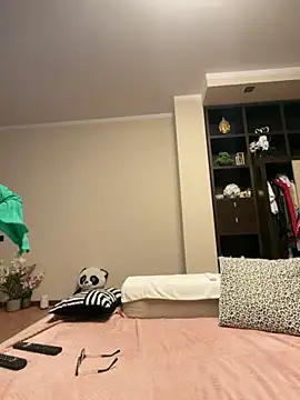 MichelleCara online show from 29, 10, 2025