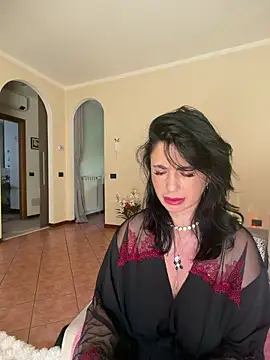 Snapshot of MichelleCara chatting on 23, 4, 2026 MichelleCara online show from 23, 4, 2026