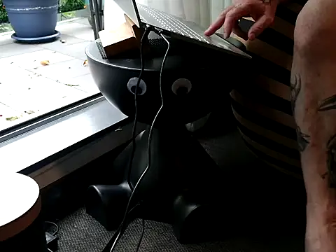 Snapshot of ChunkyMonkey007 chatting on 28, 1, 2025 ChunkyMonkey007 online show from 28, 1, 2025