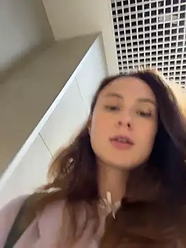 Dina Tease online show from 24, 10, 2025