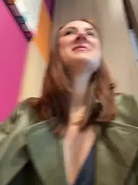 Snapshot of Dina_Tease chatting on 18, 4, 2026 Dina Tease online show from 18, 4, 2026