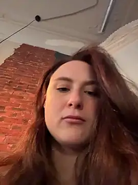 Snapshot of Dina_Tease chatting on 7, 5, 2026 Dina Tease online show from 7, 5, 2026