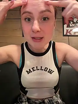 Snapshot of Dina_Tease chatting on 16, 5, 2026 Dina Tease online show from 16, 5, 2026
