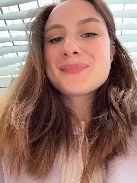 Snapshot of Dina_Tease chatting on 28, 5, 2026 Dina Tease online show from 28, 5, 2026