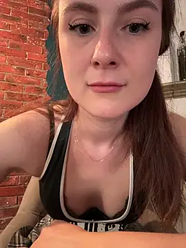Snapshot of Dina_Tease chatting on 14, 6, 2026 Dina Tease online show from 14, 6, 2026