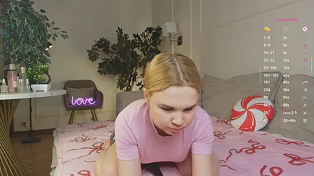 OdetteHarwick online show from 18, 2, 2026