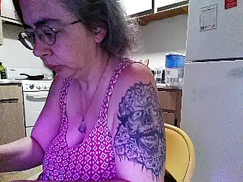 GraceHenderson online show from 16, 3, 2025