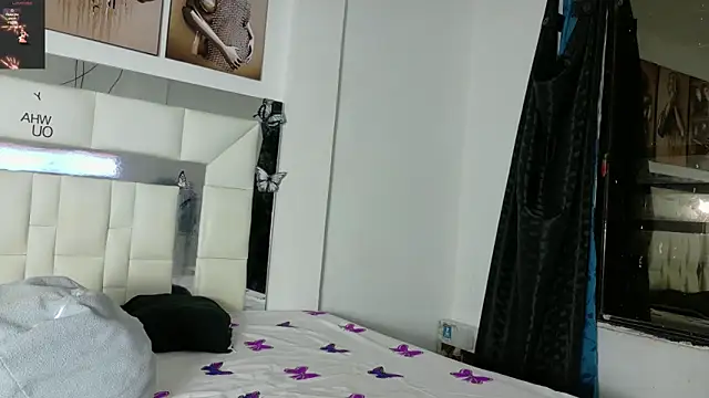 Sexy Alejandro  online show from 6, 3, 2025