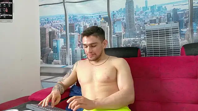 Sexy Alejandro  online show from 21, 3, 2025