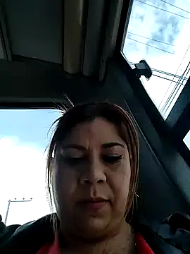 Snapshot of Laura-Hernandez chatting on 3, 1, 2025 Laura-Hernandez online show from 3, 1, 2025