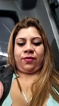 Snapshot of Laura-Hernandez chatting on 23, 1, 2025 Laura-Hernandez online show from 23, 1, 2025