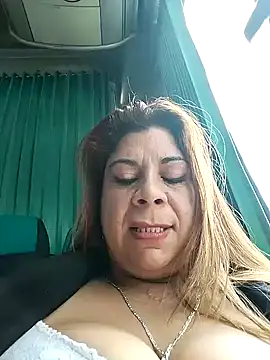 Snapshot of Laura-Hernandez chatting on 7, 2, 2025 Laura-Hernandez online show from 7, 2, 2025