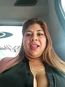 Snapshot of Laura-Hernandez chatting on 18, 3, 2025 Laura-Hernandez online show from 18, 3, 2025