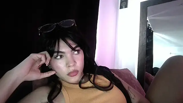 Kiri Cutee online show from 18, 3, 2025