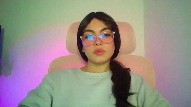 Kiri Cutee online show from 18, 1, 2026