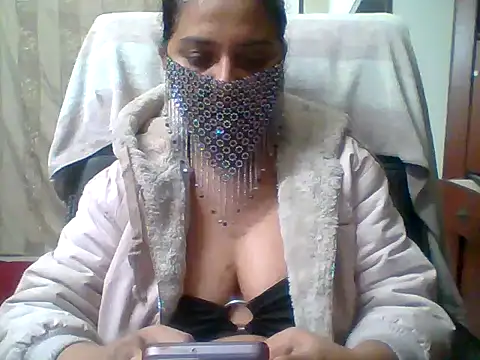 kamayanisingh24 online show from 21, 1, 2025