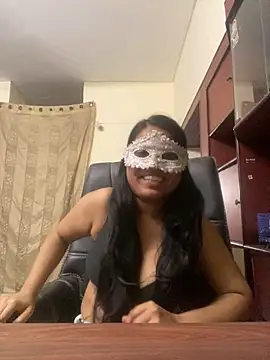 kamayanisingh24 online show from 21, 3, 2025