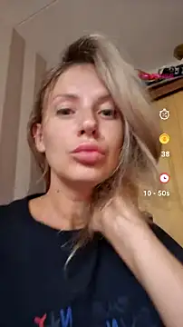 YourJuliena online show from 21, 7, 2026