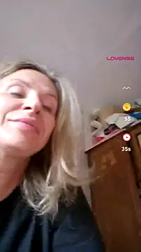 YourJuliena online show from 24, 7, 2026