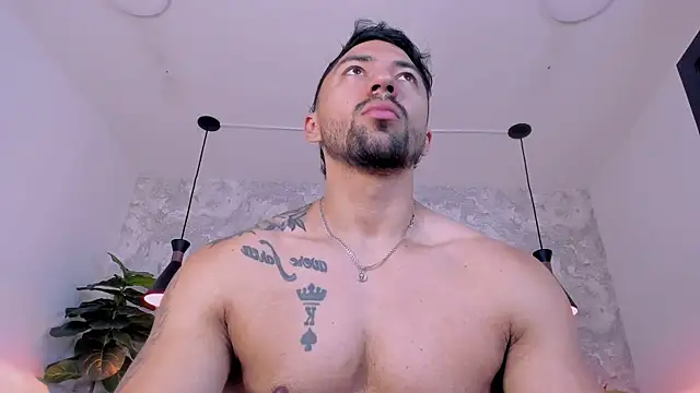 Regan   online show from 25, 10, 2025