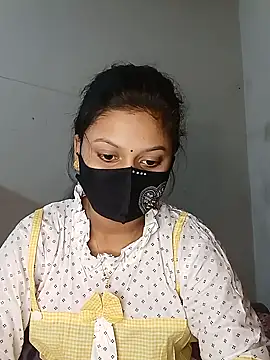 Snapshot of Nadia-2 chatting on 28, 12, 2024 Nadia-2 online show from 28, 12, 2024