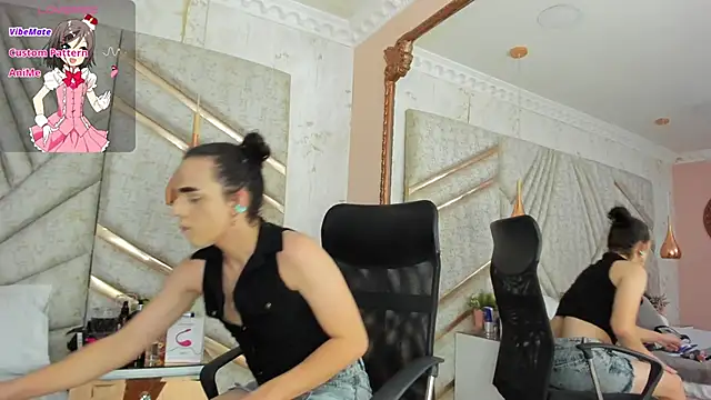 Snapshot of JustinePerry chatting on 31, 1, 2025 JustinePerry online show from 31, 1, 2025