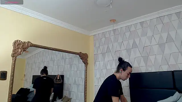 Snapshot of JustinePerry chatting on 9, 3, 2025 JustinePerry online show from 9, 3, 2025