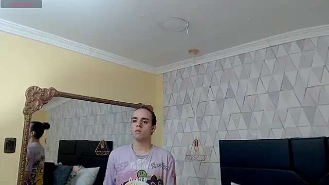 Snapshot of JustinePerry chatting on 10, 3, 2025 JustinePerry online show from 10, 3, 2025