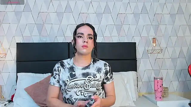 Snapshot of JustinePerry chatting on 29, 11, 2025 JustinePerry online show from 29, 11, 2025