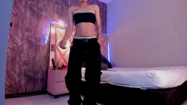 megan 100 online show from 24, 1, 2025