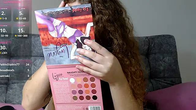 Mia fooxx  online show from 4, 12, 2024