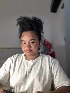 Lucy wilson5 online show from 19, 2, 2026