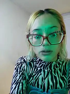 Snapshot of 911Calling chatting on 21, 12, 2024 911Calling online show from 21, 12, 2024