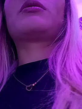 Snapshot of 911Calling chatting on 1, 12, 2025 911Calling online show from 1, 12, 2025