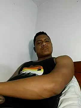 latinblack01 online show from 4, 3, 2025