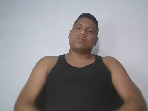 latinblack01 online show from 28, 10, 2025