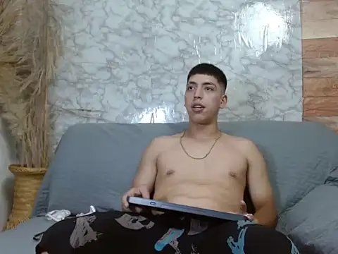 aaron antonella mds online show from 19, 10, 2025