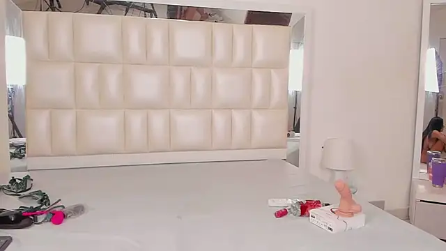 Alhana pulido online show from 6, 3, 2025