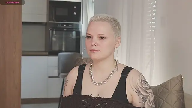 LikaBerry1 online show from 19, 4, 2026