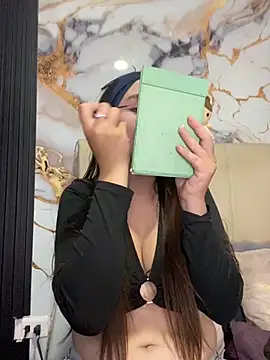 angel natural online show from 10, 11, 2025