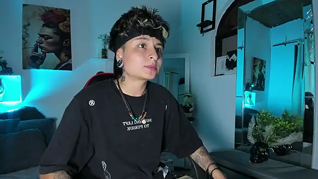 ZuryRamirez  online show from 30, 11, 2025