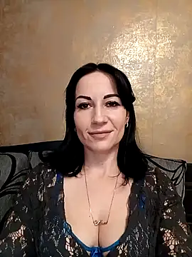 FireLily332 online show from 3, 3, 2025