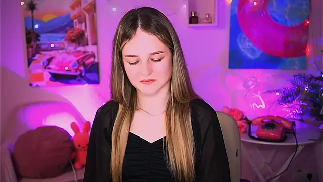 DeboraLarson online show from 1, 2, 2025