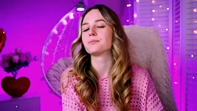 DeboraLarson online show from 25, 2, 2025