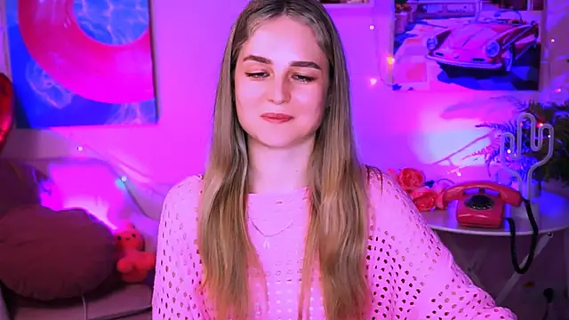 DeboraLarson online show from 7, 3, 2025