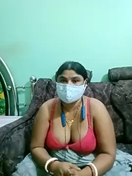 Snapshot of Couple_For_You18 chatting on 28, 6, 2026 Couple For You18 online show from 28, 6, 2026